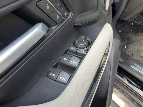 New 2026 GMC Hummer EV SUV image 19