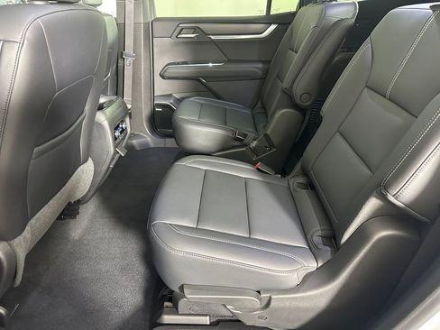 Used 2024 GMC Acadia Elevation w/ Luxury Package image 26