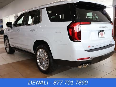 New 2026 GMC Yukon Denali w/ Denali Reserve Package AWD/4WD image 5