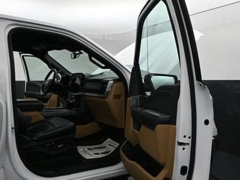 Used 2021 Ford F150 XLT w/ Equipment Group 302A High RWD image 10