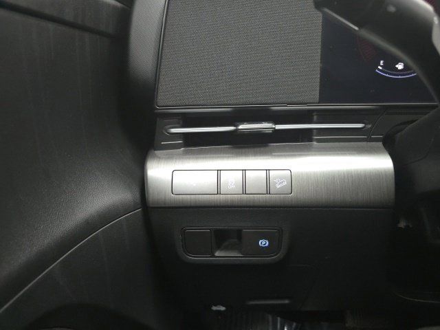 Used 2024 Hyundai Kona SEL FWD image 15