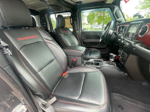 Used 2023 Jeep Gladiator Rubicon w/ LED Lighting Group AWD/4WD image 27