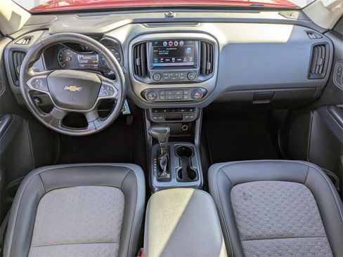 Used 2016 Chevrolet Colorado Z71 image 14