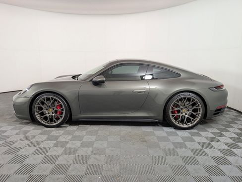 Certified 2022 Porsche 911 Carrera 4S image 2