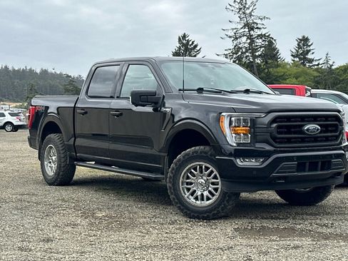 Used 2021 Ford F150 XLT w/ Equipment Group 302A High AWD/4WD image 2