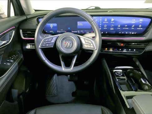 Used 2025 Buick Envision Preferred image 5