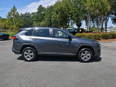 Certified 2024 Toyota RAV4 LE AWD/4WD image 5