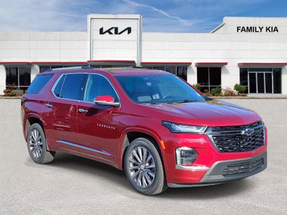 Used 2023 Chevrolet Traverse Premier w/ LPO, Floor Liner Package