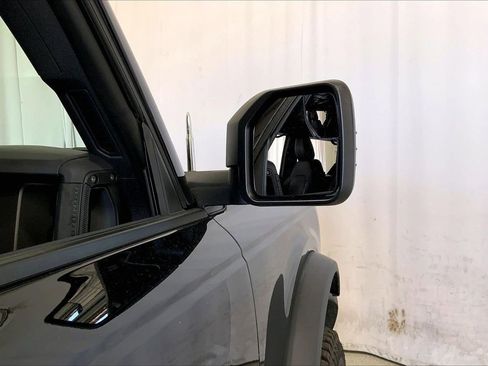 Used 2025 Ford Bronco 4-Door AWD/4WD image 11