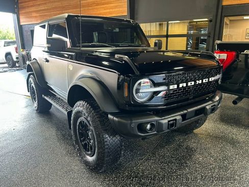 Used 2023 Ford Bronco Wildtrak AWD/4WD image 8