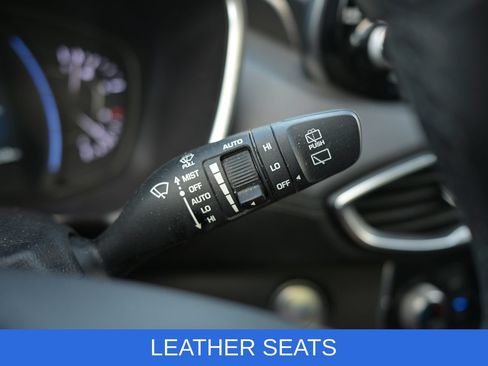 Used 2020 Hyundai Santa Fe Limited AWD/4WD image 18