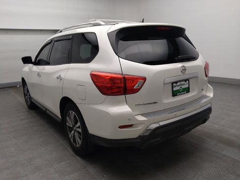 Used 2017 Nissan Pathfinder SL FWD image 5