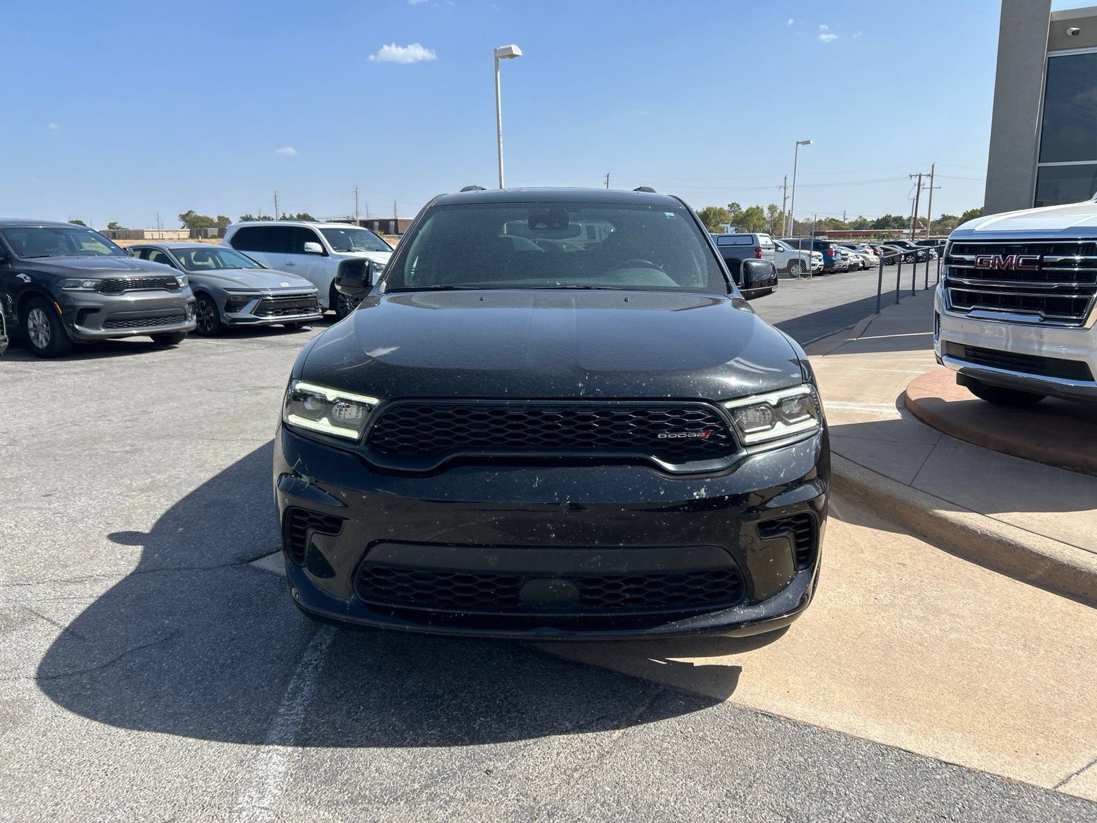 Used 2024 Dodge Durango GT RWD image 2