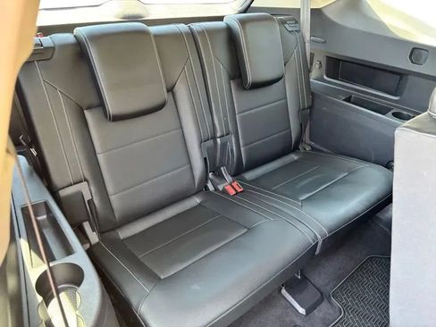 Used 2023 Volkswagen Atlas SE FWD image 30