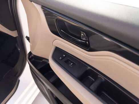 Used 2019 Honda Odyssey Elite image 42