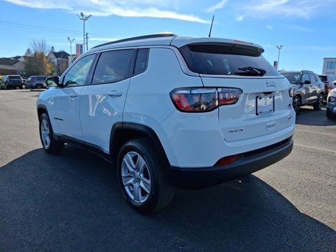 Certified 2022 Jeep Compass Latitude w/ Convenience Group image 4