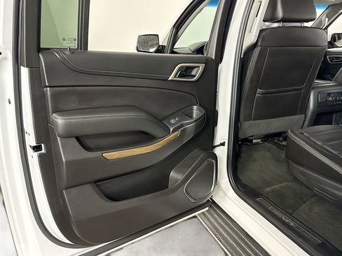 Used 2018 GMC Yukon XL Denali w/ Open Road Package image 30