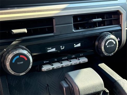 Used 2025 Toyota Tacoma SR5 image 25