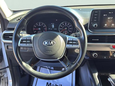 Used 2021 Kia Telluride LX image 28