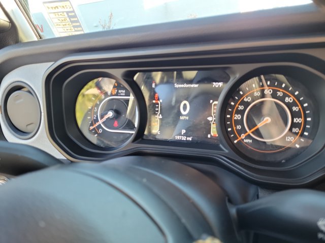 Used 2024 Jeep Gladiator Sport AWD/4WD image 25