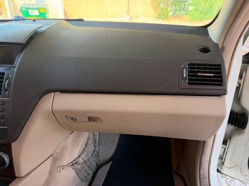 Used 2011 Mercedes-Benz C 300 Sedan image 36