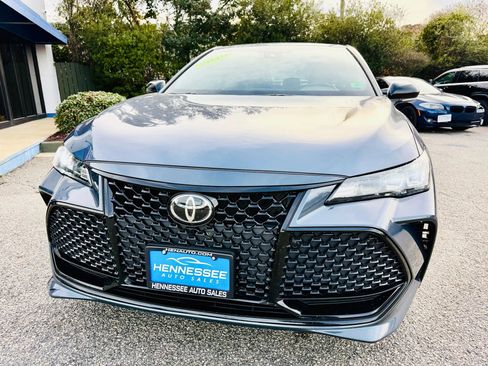 Used 2019 Toyota Avalon XSE w/ All Weather Liner Package image 26