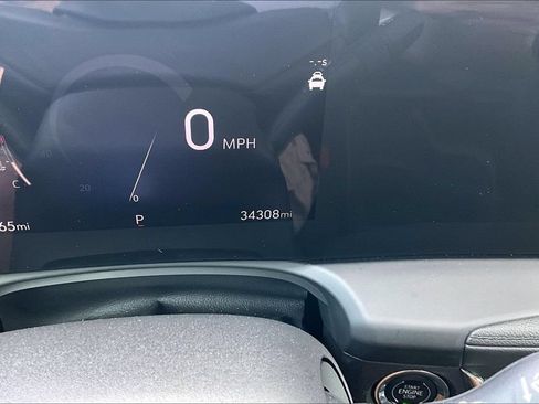 Used 2025 Buick Encore GX Preferred FWD image 13