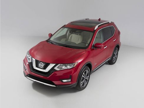 Used 2019 Nissan Rogue SV FWD image 1