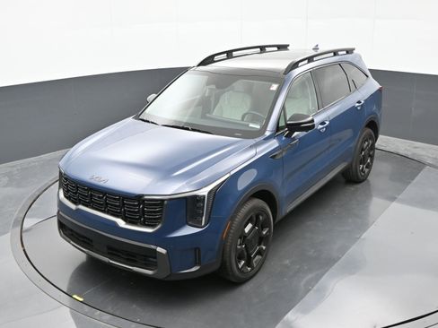 Used 2025 Kia Sorento SX image 34