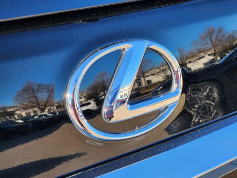 Used 2018 Lexus GX 460 image 12