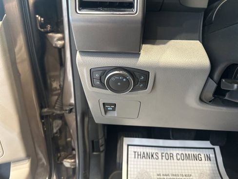 Used 2018 Ford F150 XLT w/ XTR Package image 13