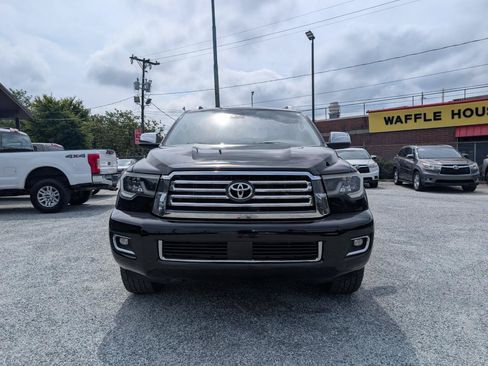 Used 2018 Toyota Sequoia Platinum RWD image 2