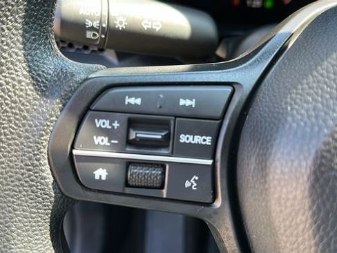 Used 2024 Honda CR-V LX image 11