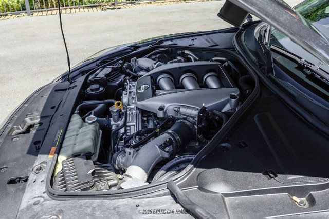 Used 2011 Nissan GT-R Premium AWD/4WD image 21