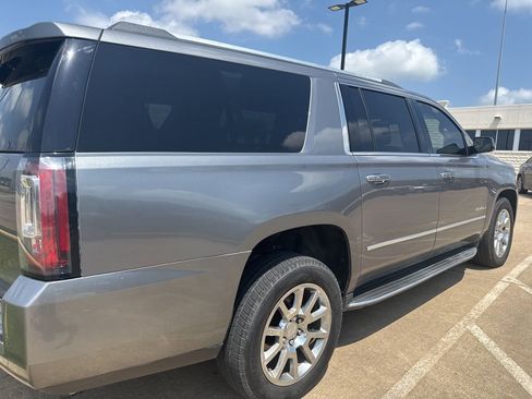 Used 2018 GMC Yukon XL Denali w/ Open Road Package image 4