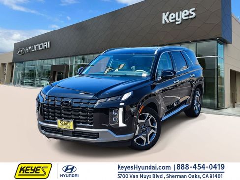 Used 2023 Hyundai Palisade Limited FWD image 1