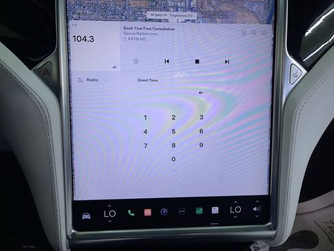 Used 2017 Tesla Model X 100D image 21