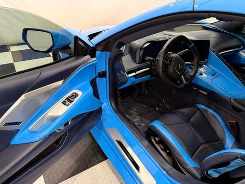 Used 2023 Chevrolet Corvette Stingray Premium Cpe w/ Battery Protection Package image 22