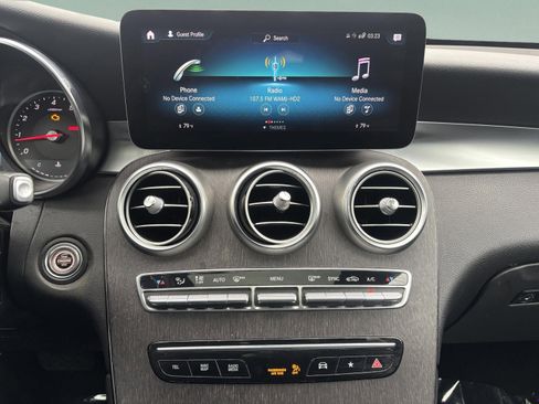 Used 2020 Mercedes-Benz GLC 300 image 12