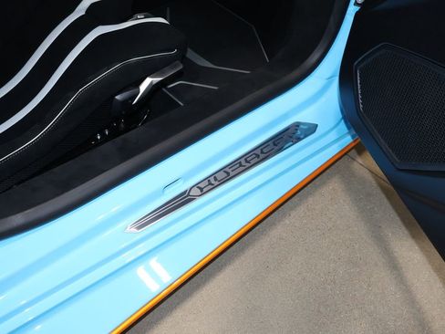 Used 2021 Lamborghini Huracan STO image 30