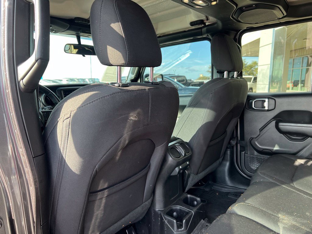Used 2022 Jeep Wrangler Unlimited Sport AWD/4WD image 19