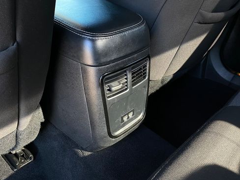 Used 2022 Dodge Charger SXT w/ Blacktop Package RWD image 26