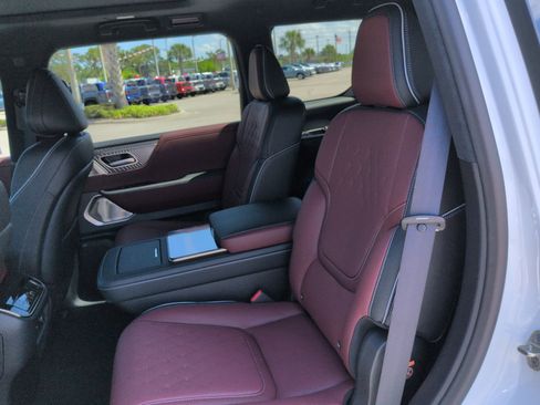 New 2026 INFINITI QX80 Autograph AWD/4WD image 15