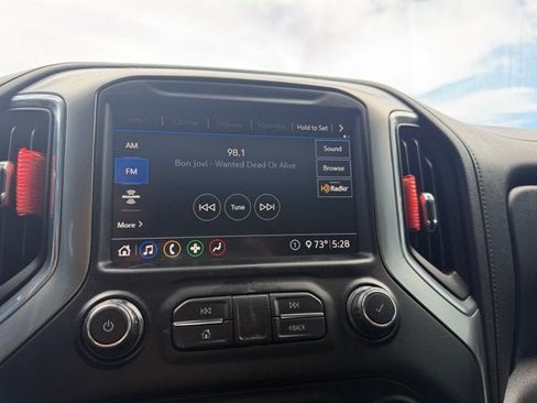 Used 2020 Chevrolet Silverado 1500 LT Trail Boss AWD/4WD image 17