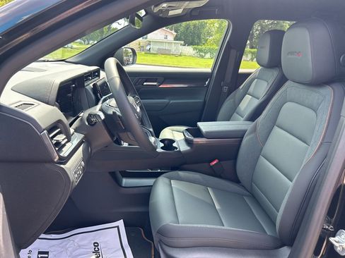 New 2026 GMC Terrain AT4 w/ Technology Package II image 22