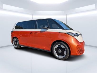 New 2025 Volkswagen ID. Buzz Pro S Plus