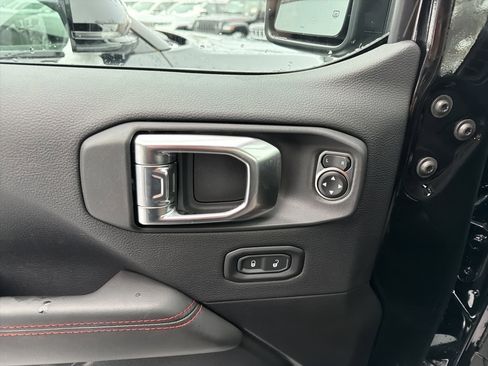 New 2026 Jeep Wrangler Unlimited Rubicon image 16