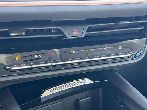 New 2026 Buick Envision Sport Touring image 21