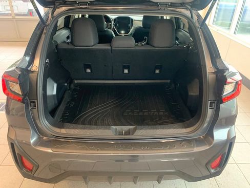 Used 2024 Subaru Crosstrek 2.0i Premium AWD/4WD image 15