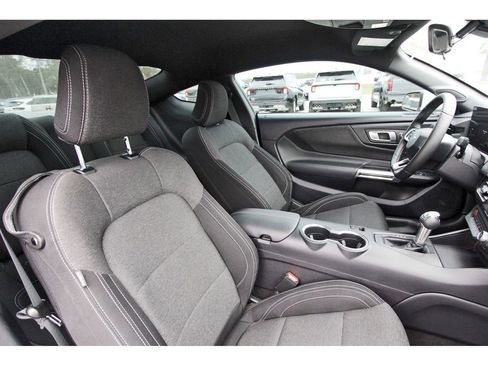 Used 2024 Ford Mustang EcoBoost image 20